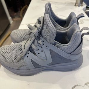 Women’s APL Pro Shoe